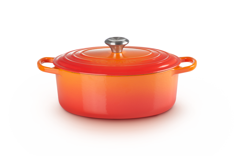 Cocotte Ovale En Fonte Emaillee Le Creuset Fr