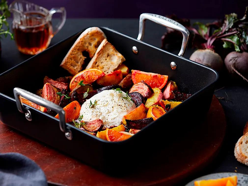 Burrata sur un Lit de Betteraves et d’Oranges Braisées