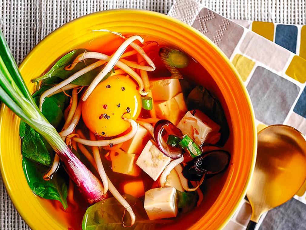 Soupe Miso avec Œuf et Tofu