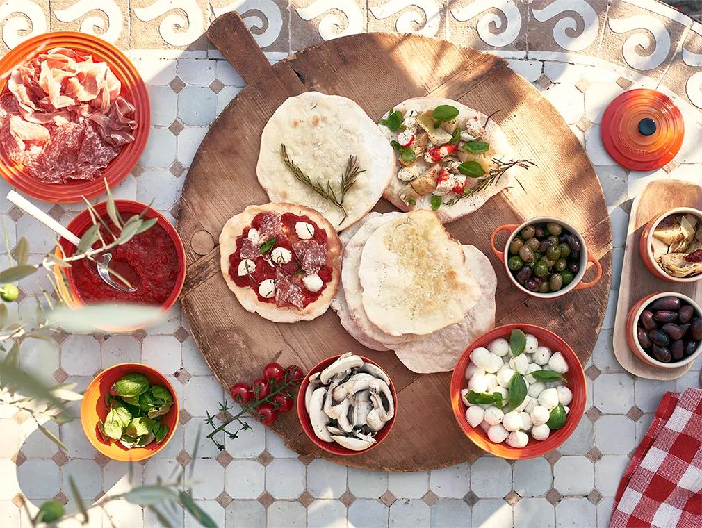 Assortiment de pizzas à la poêle