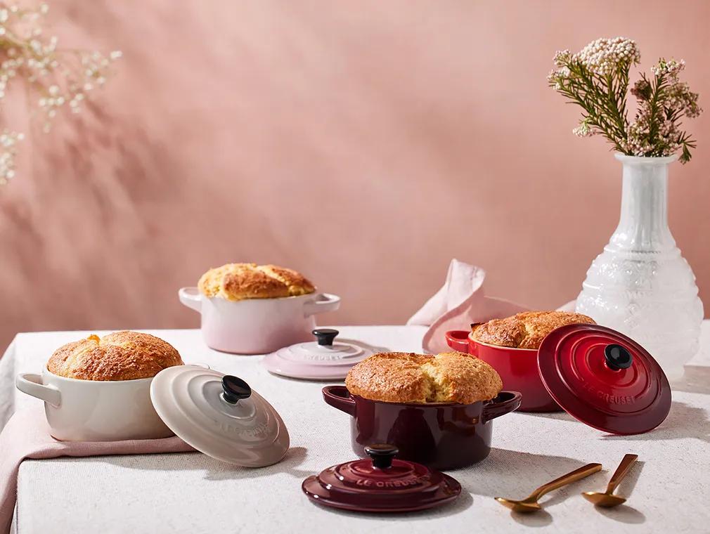 Cobbler de pêches caramélisées au beurre noisette