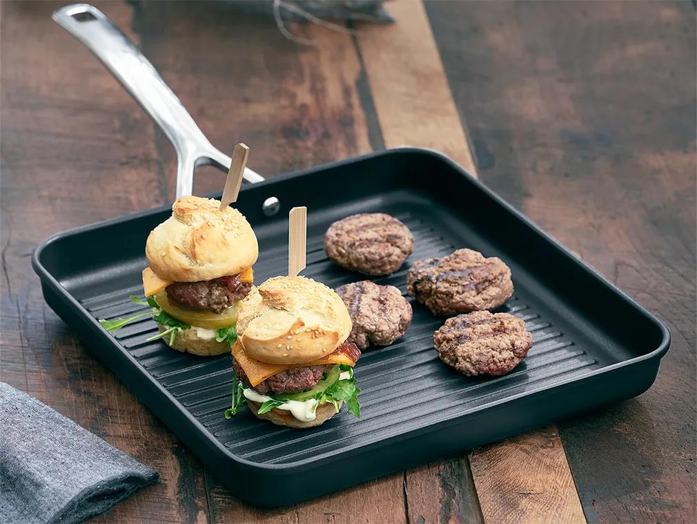 Mini-burger avec chutney d'oignons