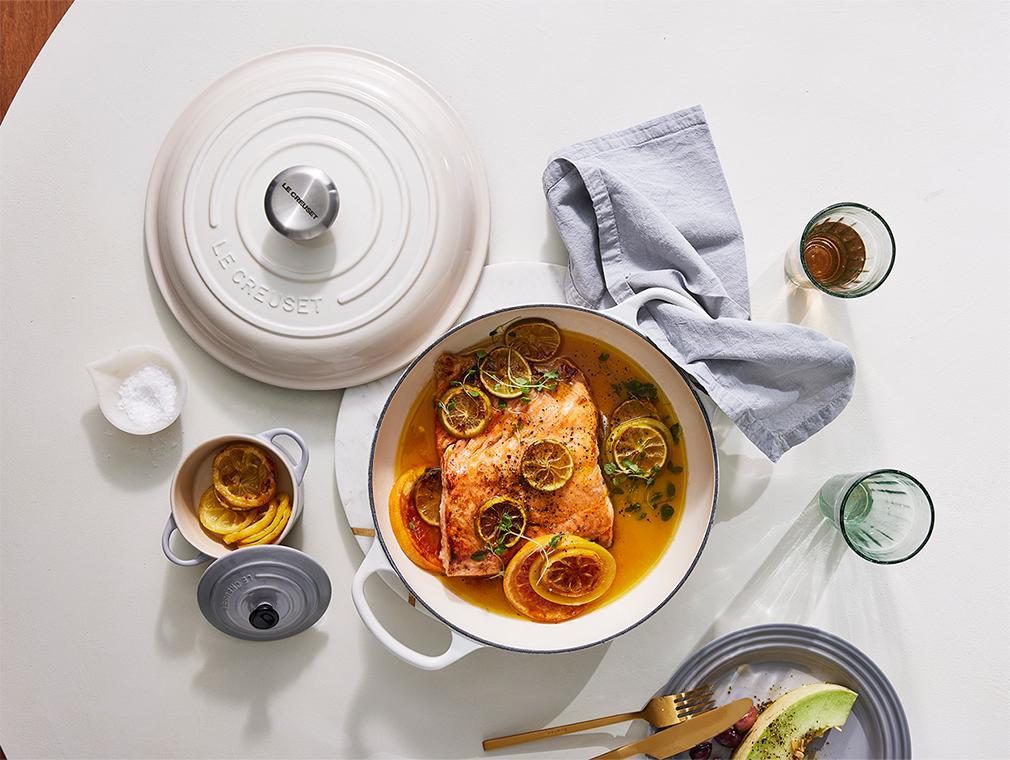 Saumon poché au four au vin blanc, miel et citron