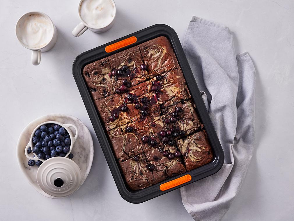 Brownie aux myrtilles et au chocolat noir