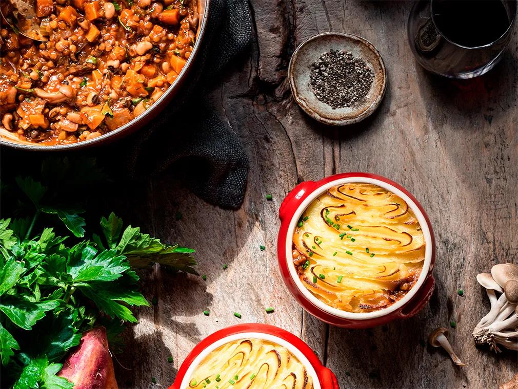 Tourte du berger aux champignons, lentilles et haricots blancs à œil noir