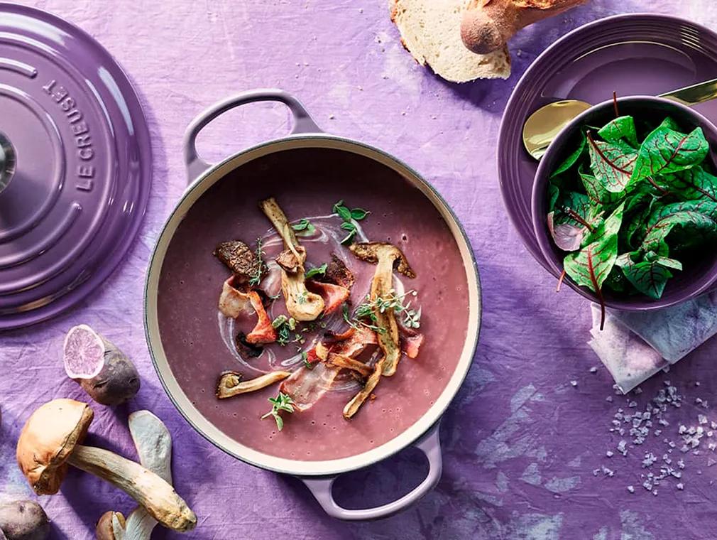 Soupe de pommes de terre violettes